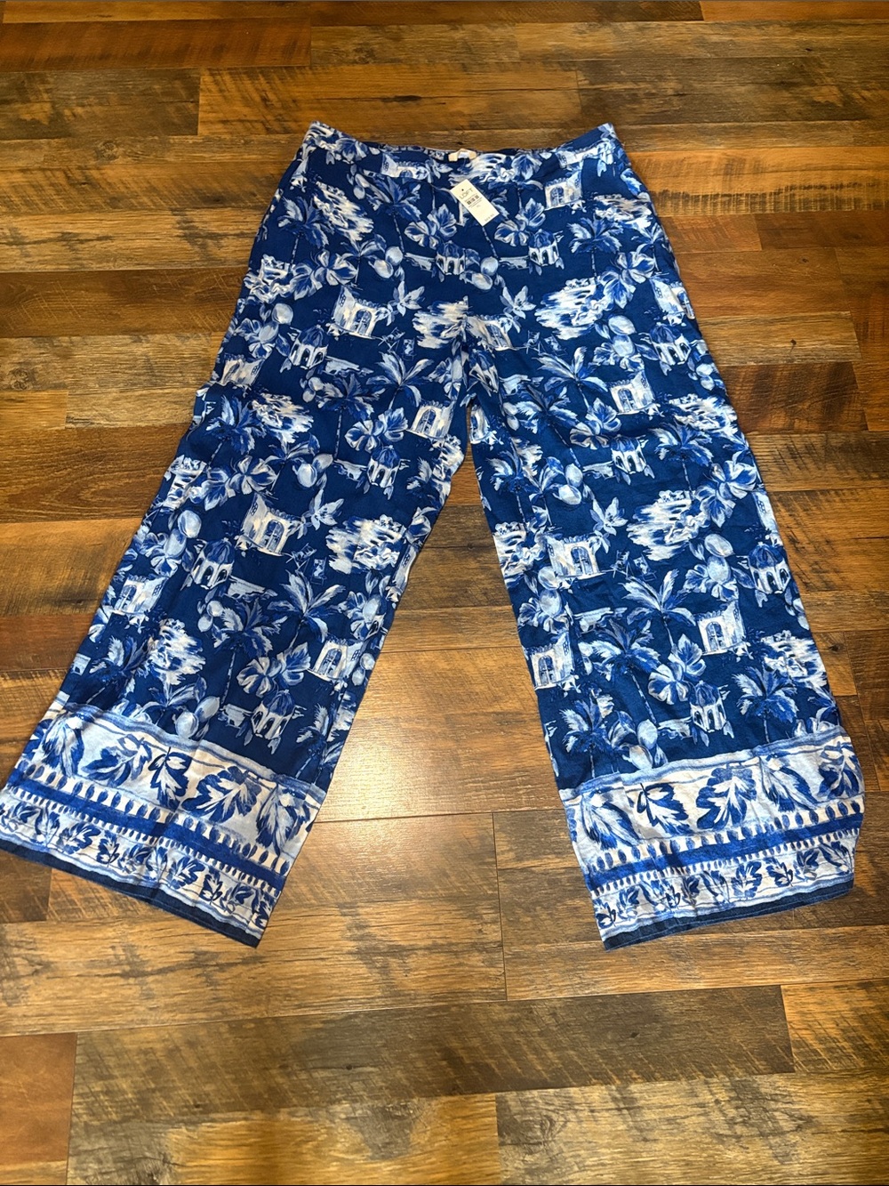 LOFT wide-leg pants  linen blend in a "Fine Sapphire" floral‎ print